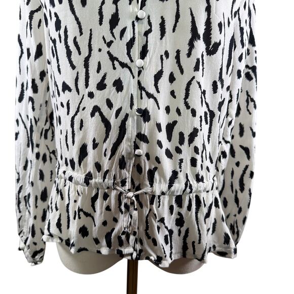 Rails Women's Animal Print Button Down Blouse Cinched Waist Work Wear | Small - Picture 4 of 10